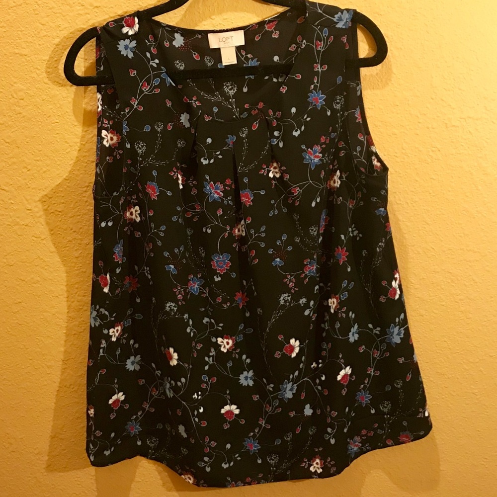 LOFT Outlet Floral Sleeveless Top Size Large